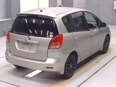 Toyota COROLLA SPACIO