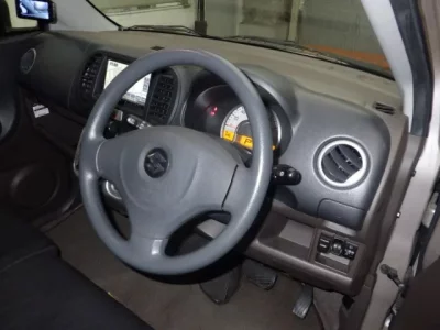 Suzuki MRWAGON