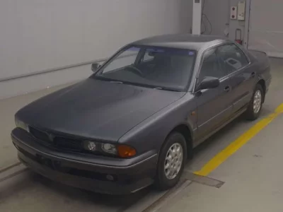 Mitsubishi DIAMANTE