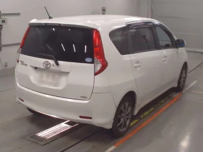 Toyota PASSO SETTE