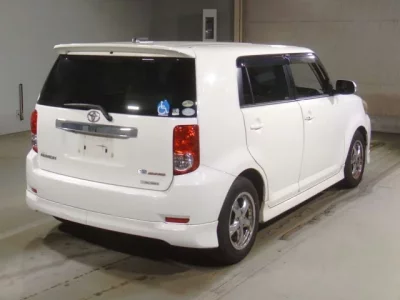 Toyota COROLLA RUMION