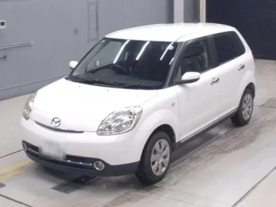 Mazda VERISA