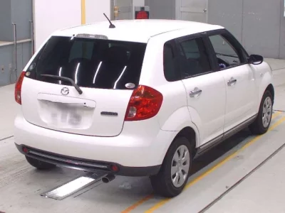 Mazda VERISA