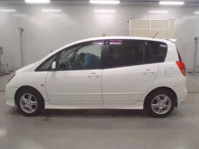 Toyota COROLLA SPACIO