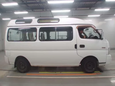 Isuzu COMO