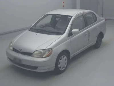 Toyota PLATZ