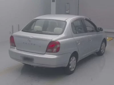 Toyota PLATZ