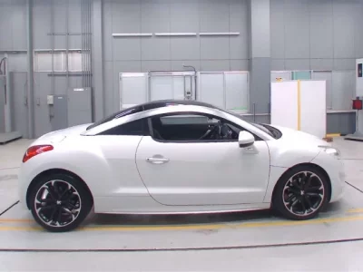 Peugeot RCZ