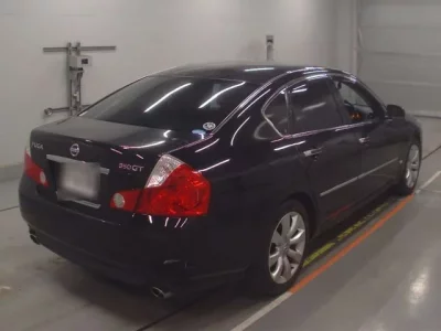 Nissan FUGA