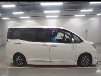 Toyota ESQUIRE