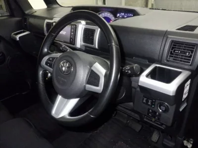 Toyota PIXIS MEGA