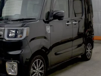 Toyota PIXIS MEGA