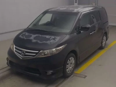 Honda ELYSION
