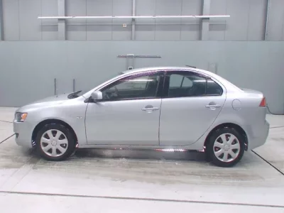 Mitsubishi GALANT FORTIS