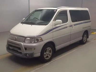 Toyota HIACE REGIUS