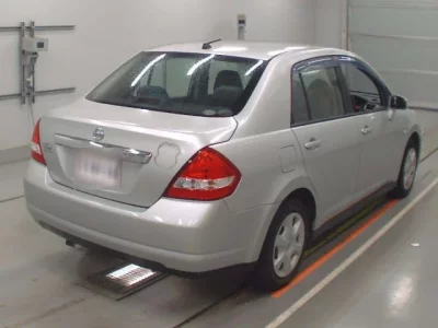Nissan TIIDA LATIO