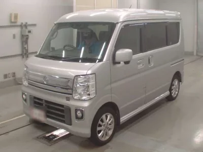 Nissan CLIPPER RIO