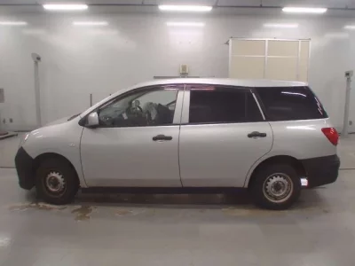 Nissan AD