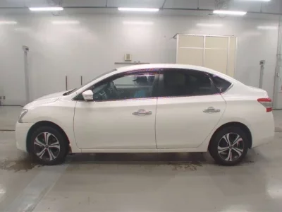 Nissan SYLPHY