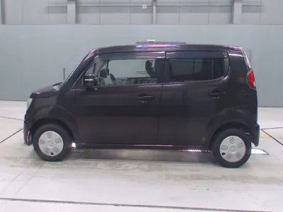 Suzuki MRWAGON