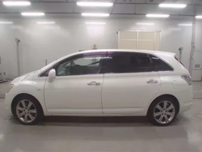 Toyota MARK X ZIO