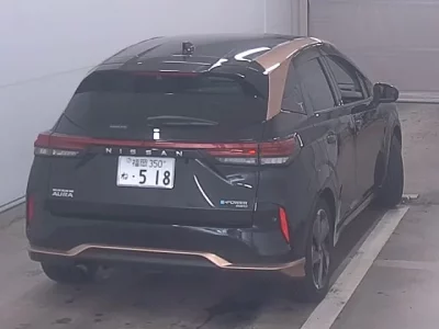 Nissan AURA