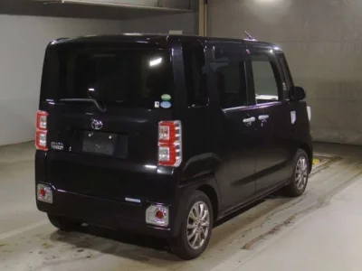 Toyota PIXIS MEGA