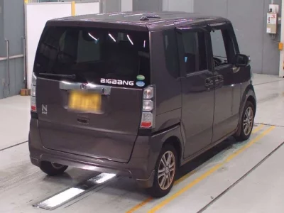 Honda N BOX