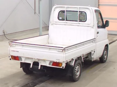 Nissan CLIPPER TRUCK
