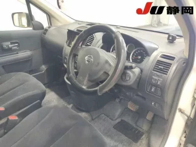 Nissan LAFESTA