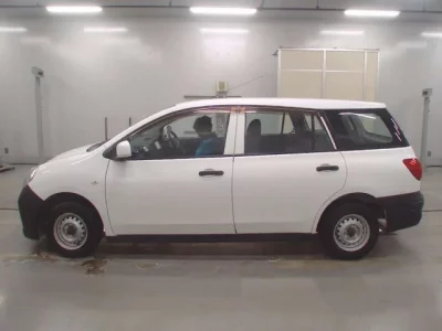 Nissan AD