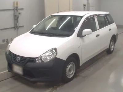 Nissan AD