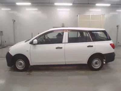 Nissan AD