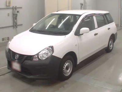 Nissan AD