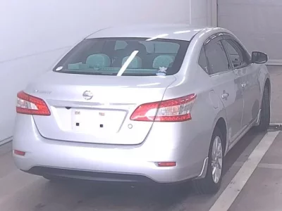 Nissan SYLPHY