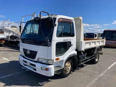Nissan CONDOR
