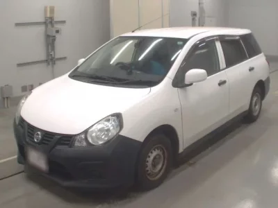 Nissan AD