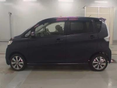 Mitsubishi EK CUSTOM