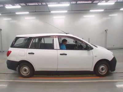 Nissan AD