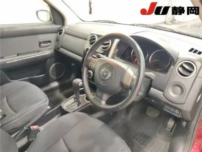 Mazda VERISA