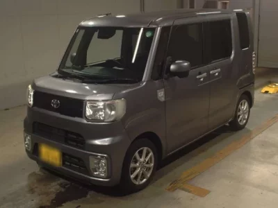 Toyota PIXIS MEGA