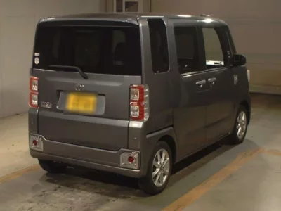 Toyota PIXIS MEGA