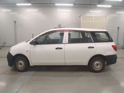 Nissan AD