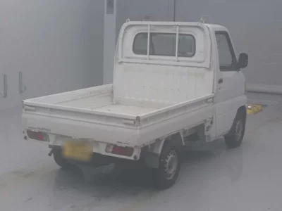 Nissan CLIPPER TRUCK