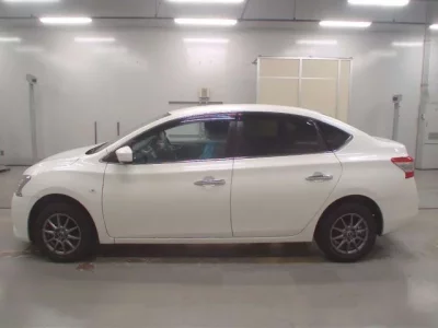 Nissan SYLPHY