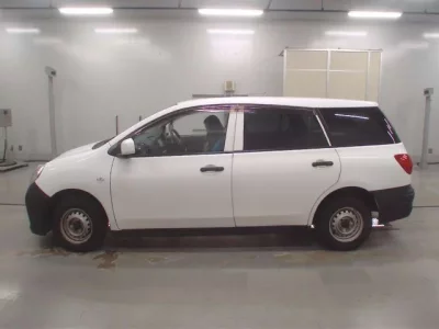 Nissan AD