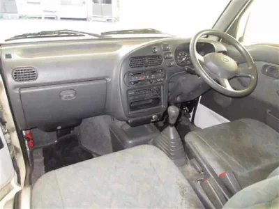 Daihatsu ATRAI VAN