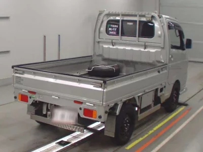 Nissan CLIPPER TRUCK