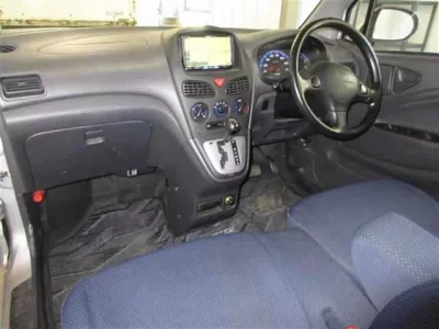 Daihatsu MAX