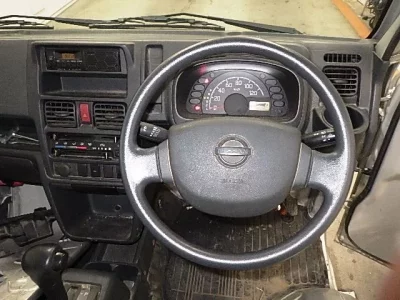 Nissan CLIPPER TRUCK